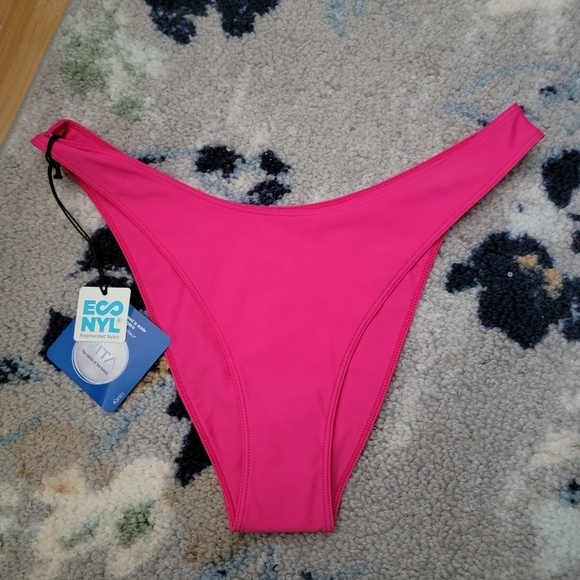 Bamba Vixen Bikini Bottoms in Hot Pink size AU L NWT - Picture 1 of 8